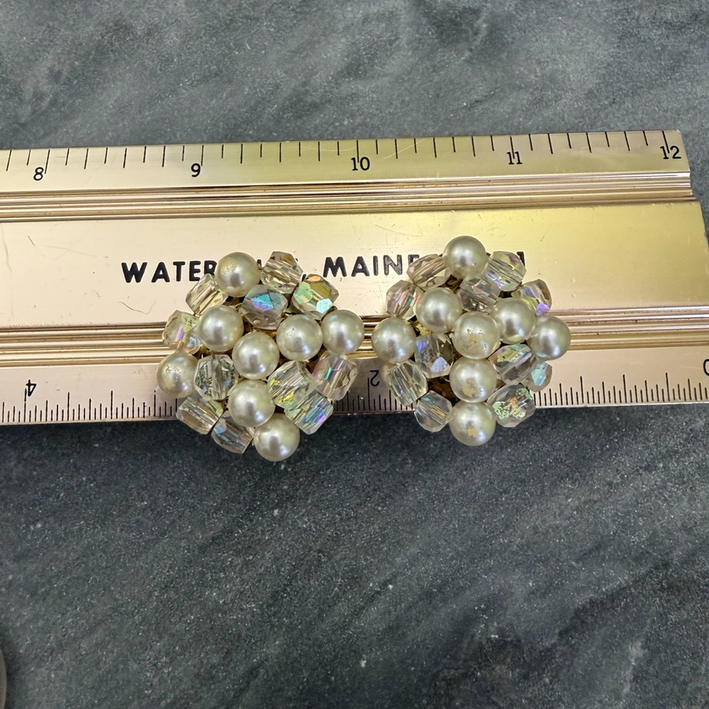Vintage Pearl Iridescent Crystal Clip On Japan Earrings - Picture 6 of 7